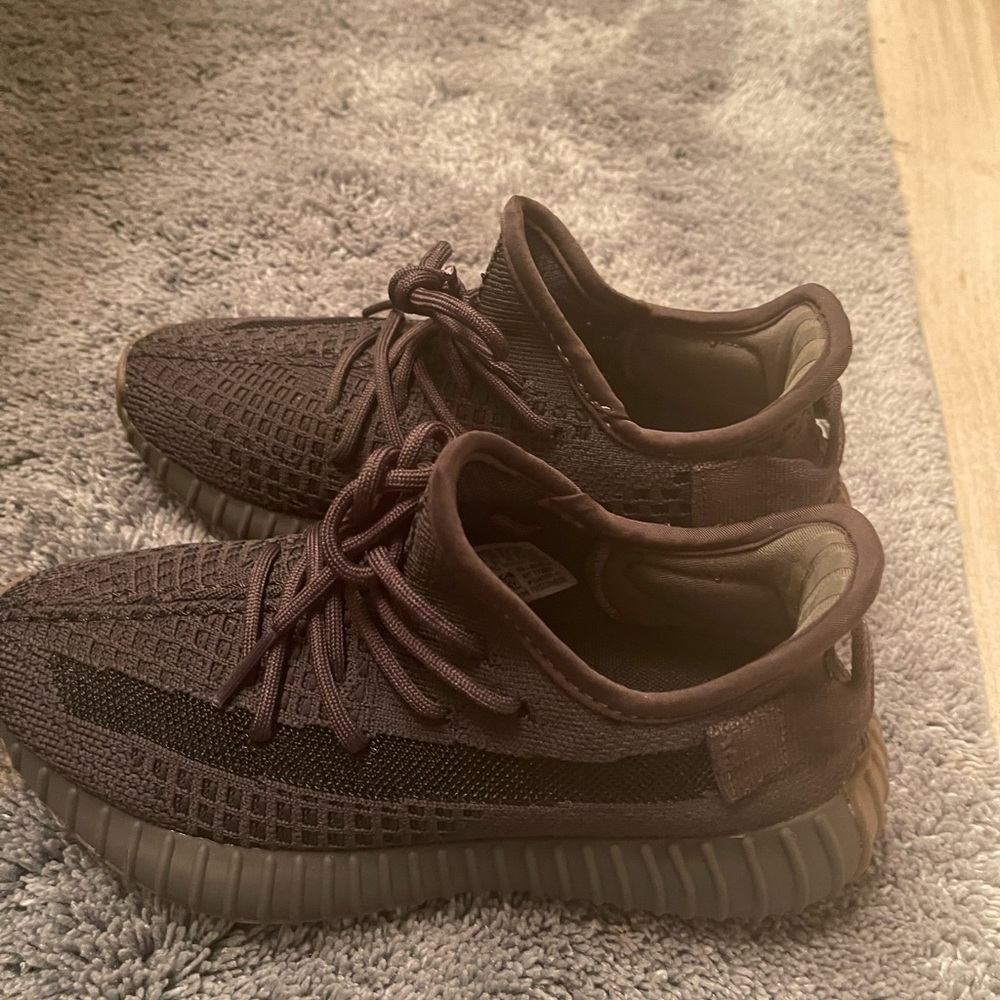Yeezys brand new worn once size five!